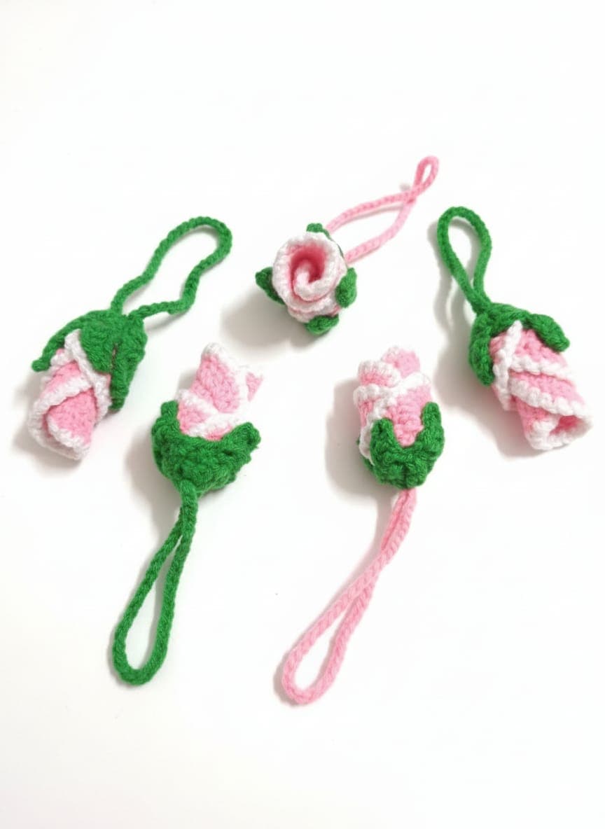 Rosebud Charm